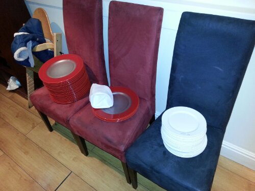 Curry house plate storage area